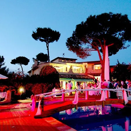 Provencal 7-Bedroom Villa In Antibes Juan Les Pins Βίλα *